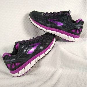 NWOT Brooks Ariel 16 Women's Anthracite/Purple/Grey Sz 10W Athletic Shoes